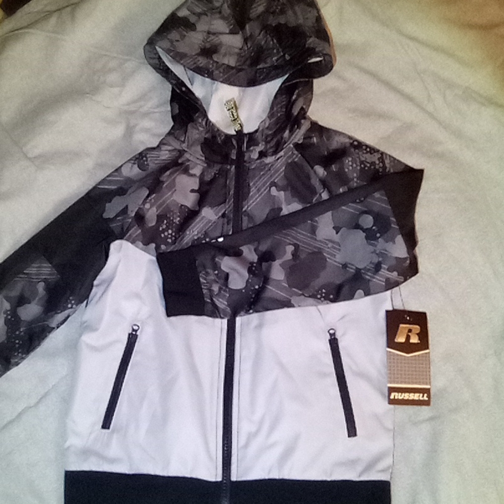 Russell Hooded Wind Jacket NWT Grey/Black Size 6-7
